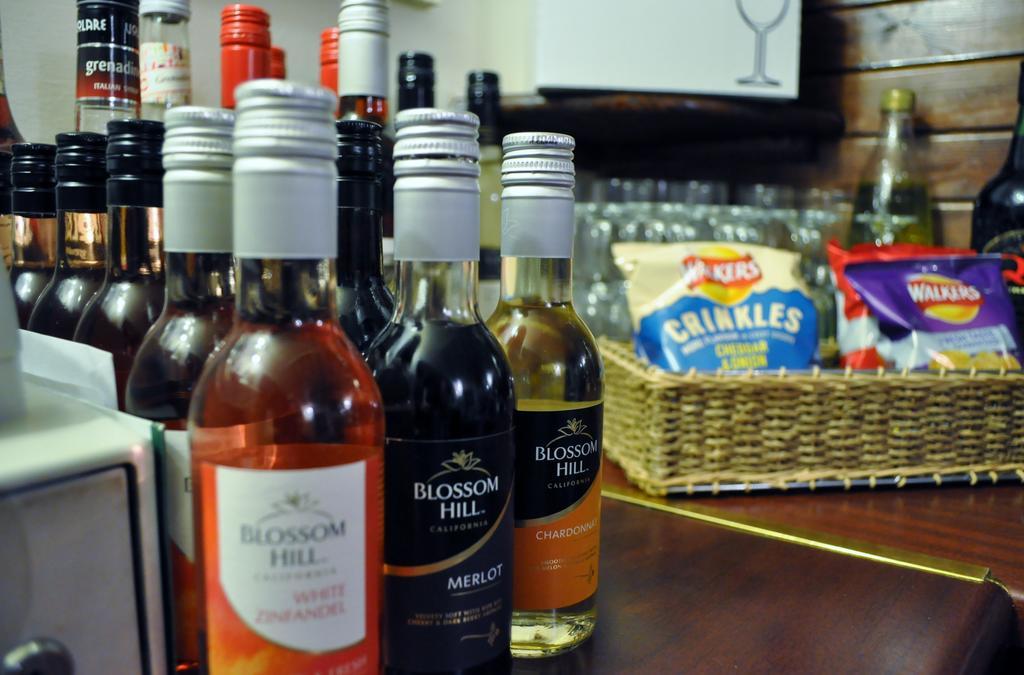 Cheers Hotel Блекпул Екстериор снимка